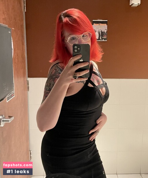 PushingUpRoses gallery photo #54