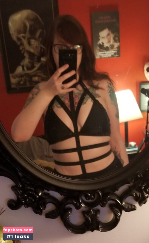 PushingUpRoses gallery photo #69