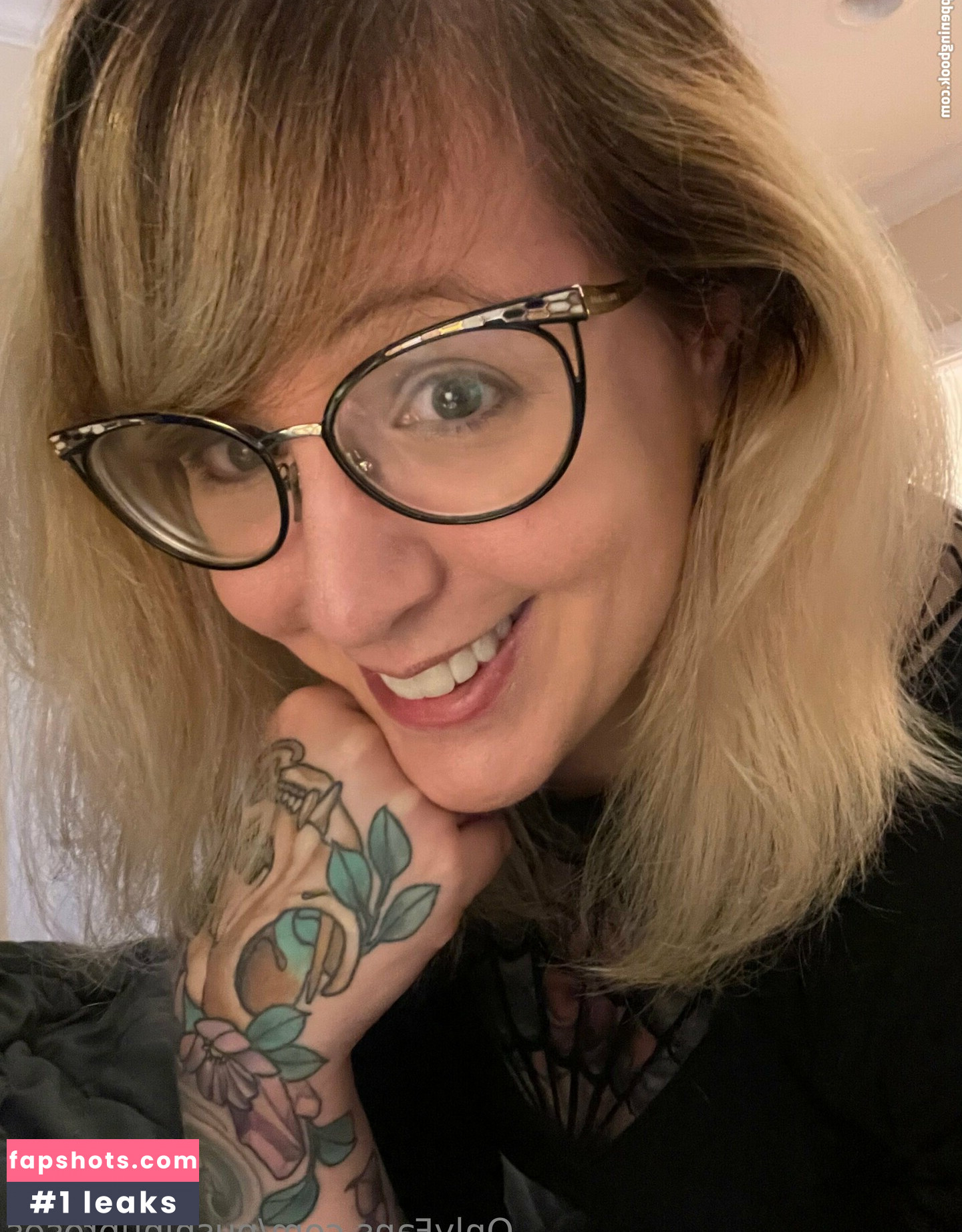 PushingUpRoses gallery photo #112