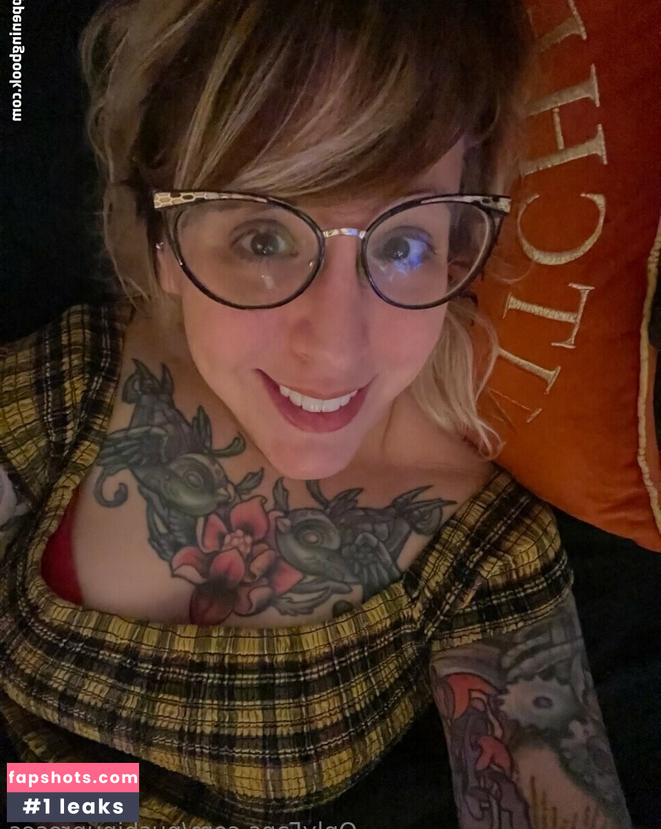 PushingUpRoses gallery photo #116