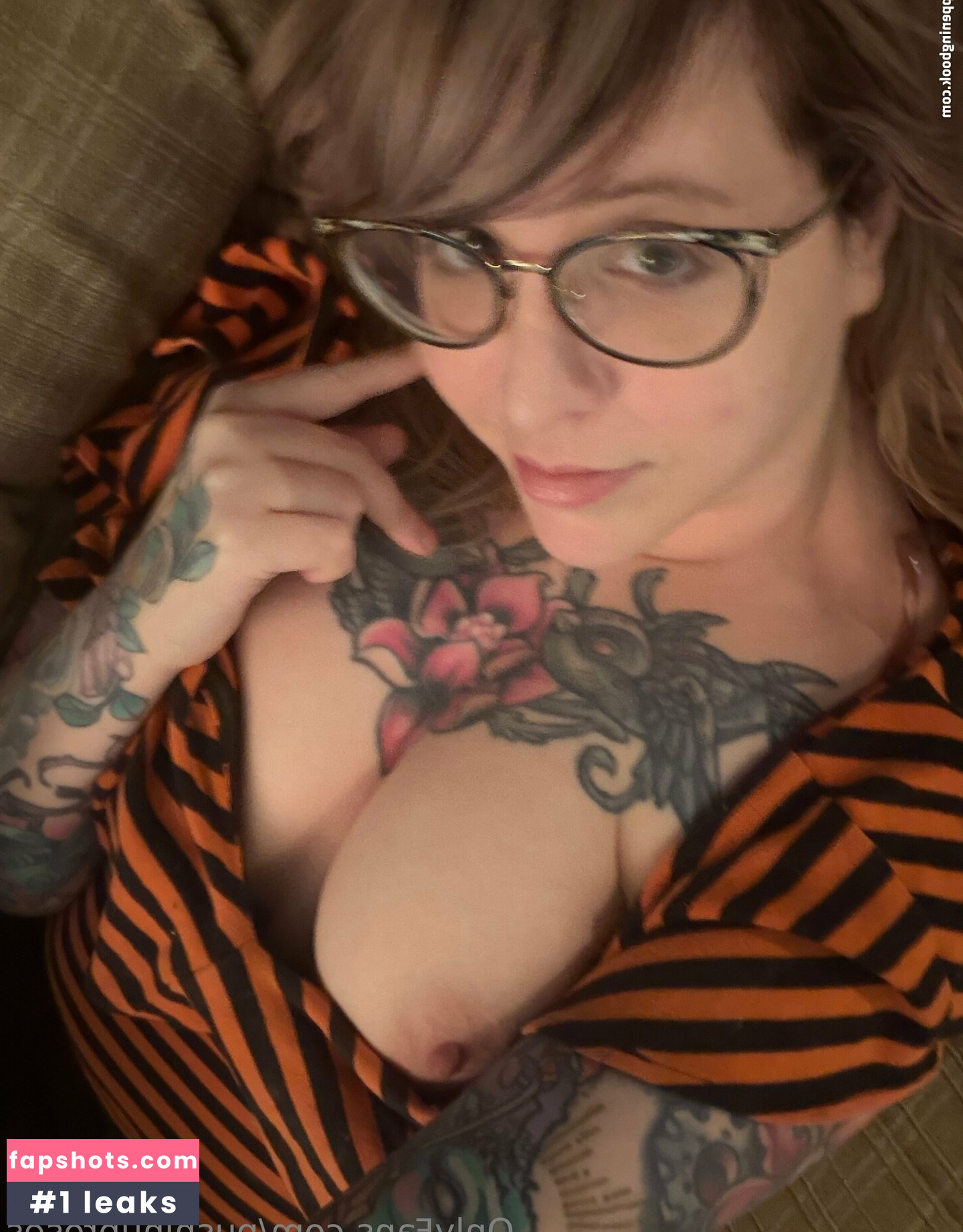 PushingUpRoses gallery photo #13