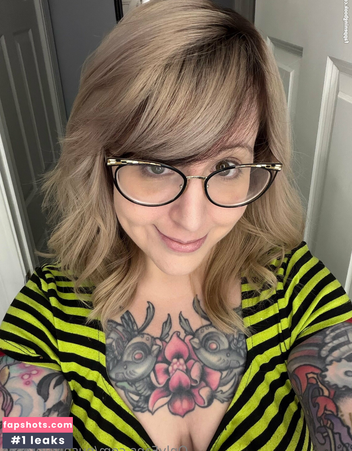 PushingUpRoses gallery photo #14