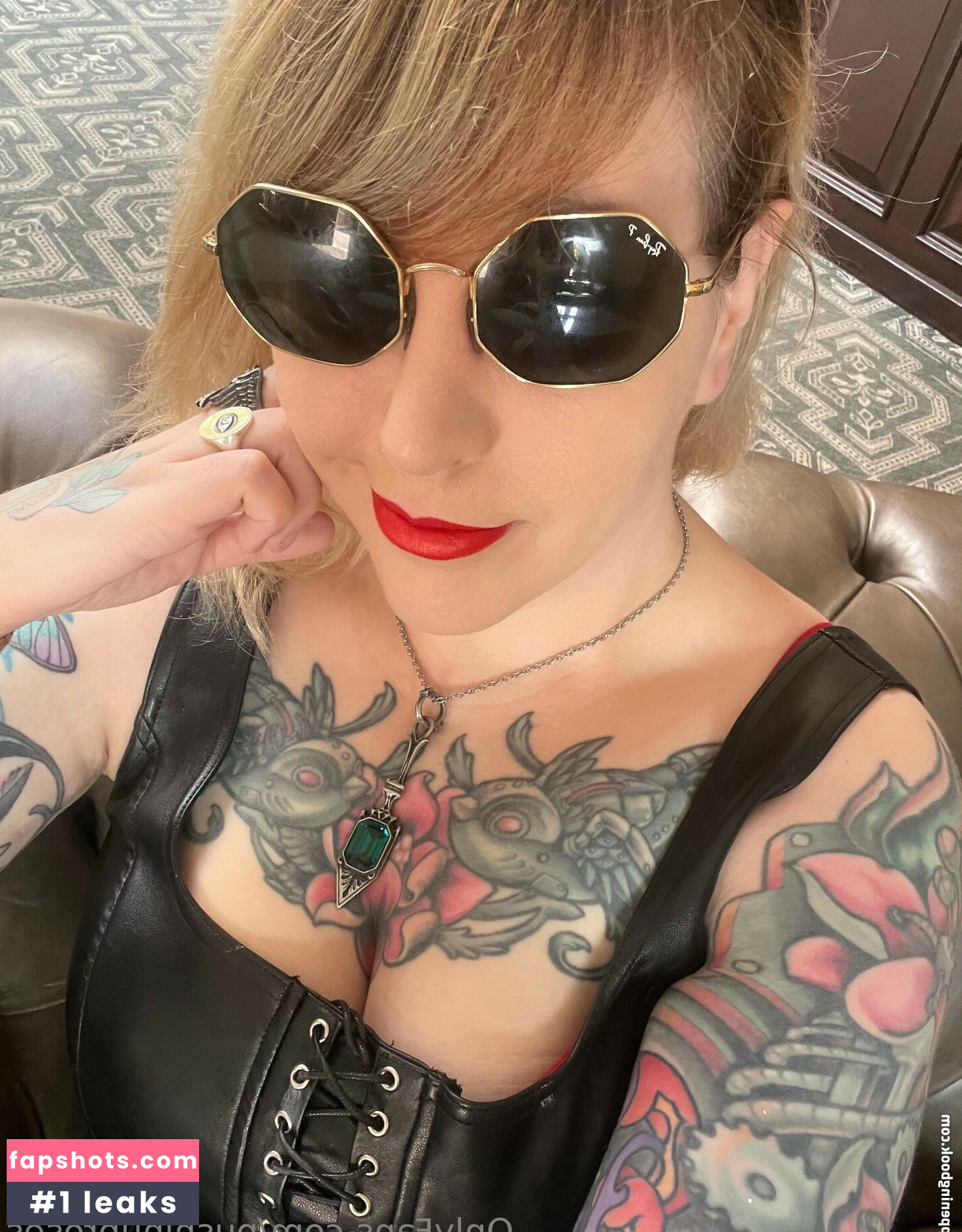 PushingUpRoses gallery photo #137