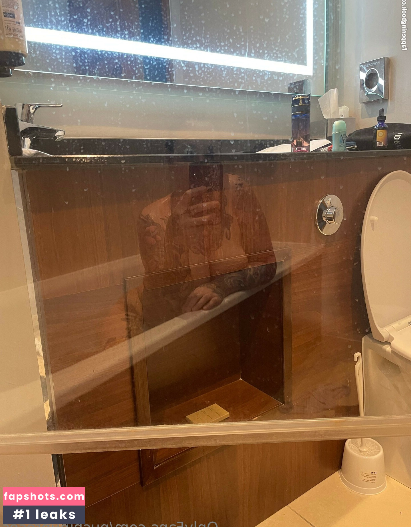 PushingUpRoses gallery photo #138