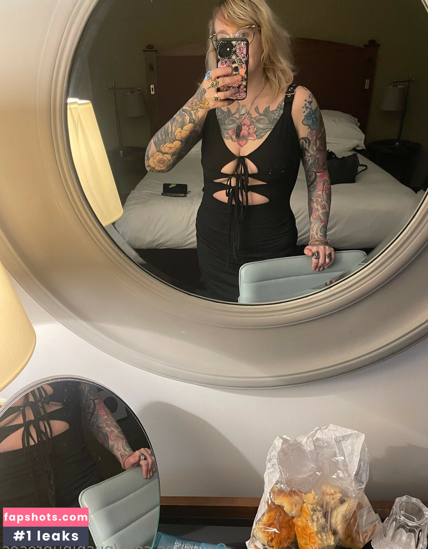 PushingUpRoses gallery photo #141