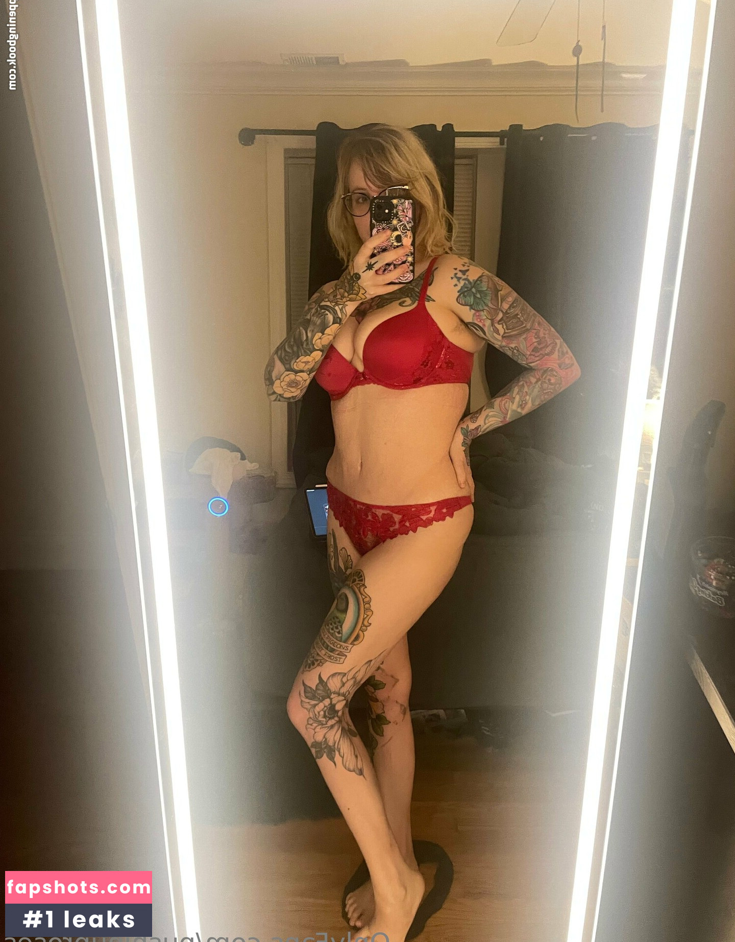 PushingUpRoses gallery photo #153