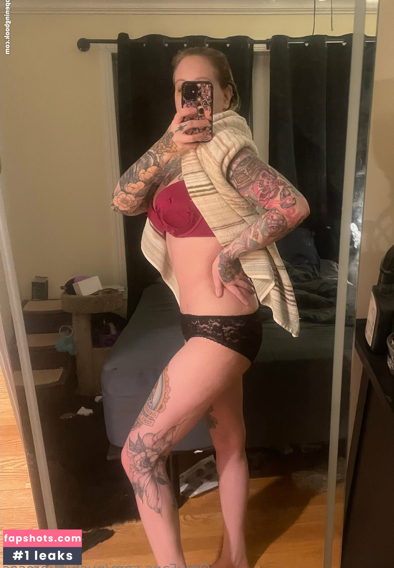 PushingUpRoses gallery photo #160