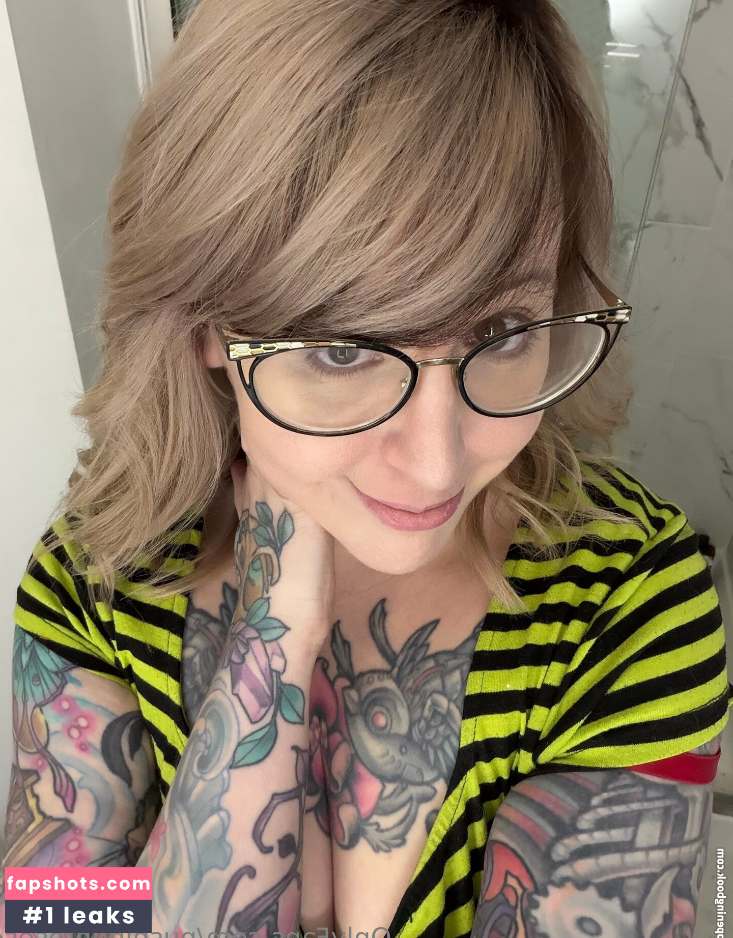 PushingUpRoses gallery photo #18