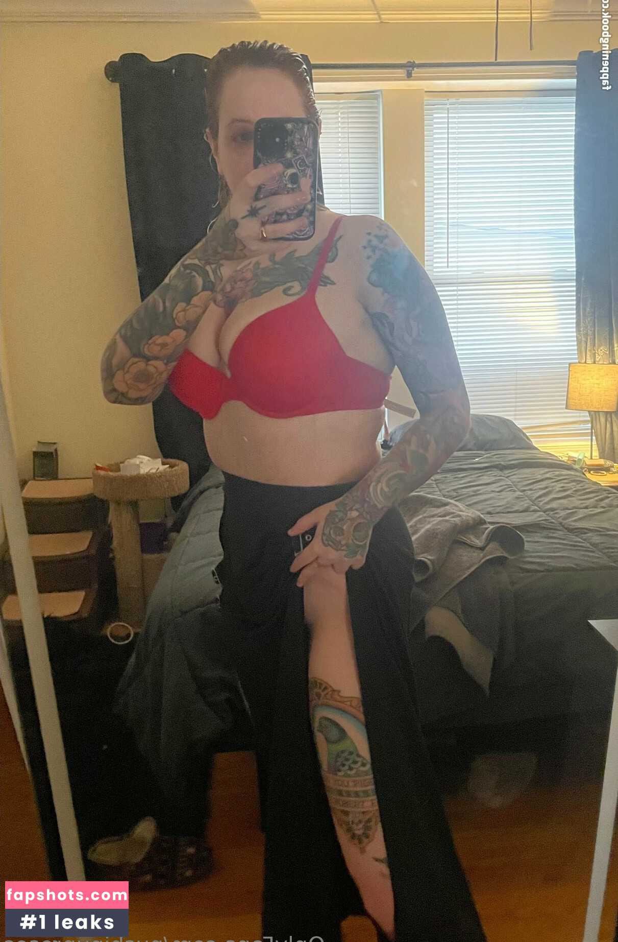 PushingUpRoses gallery photo #174