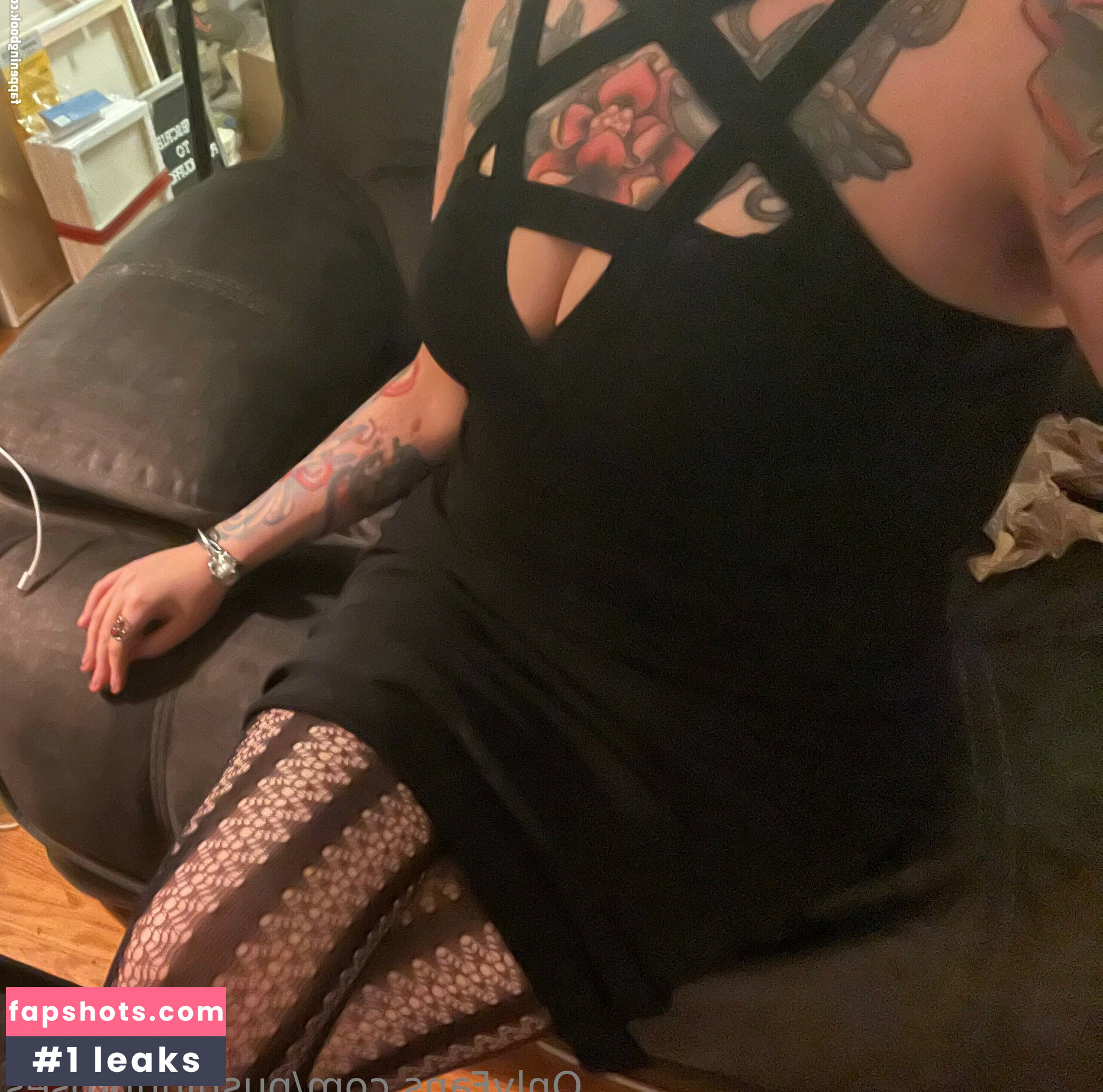 PushingUpRoses gallery photo #214