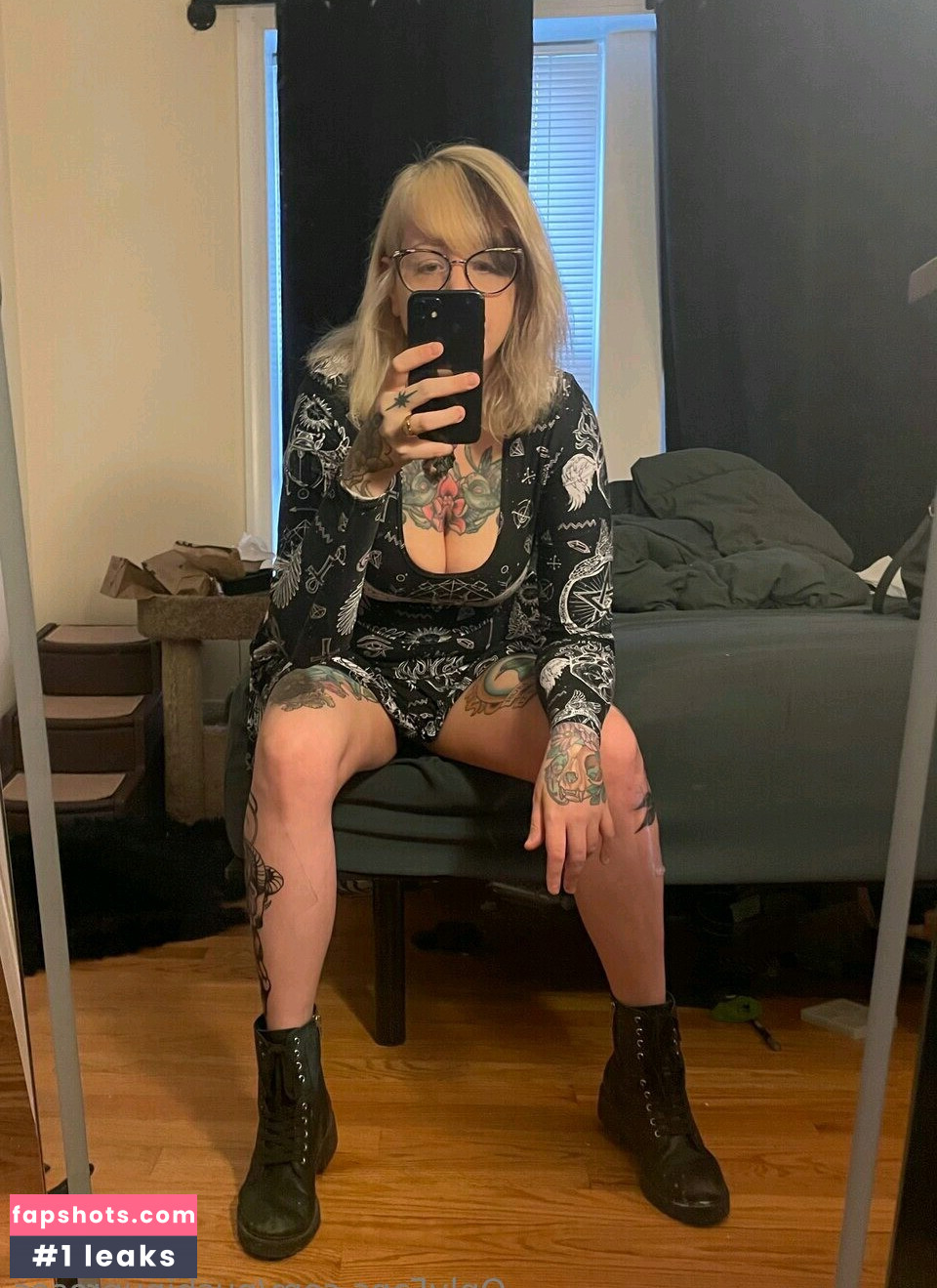 PushingUpRoses gallery photo #221