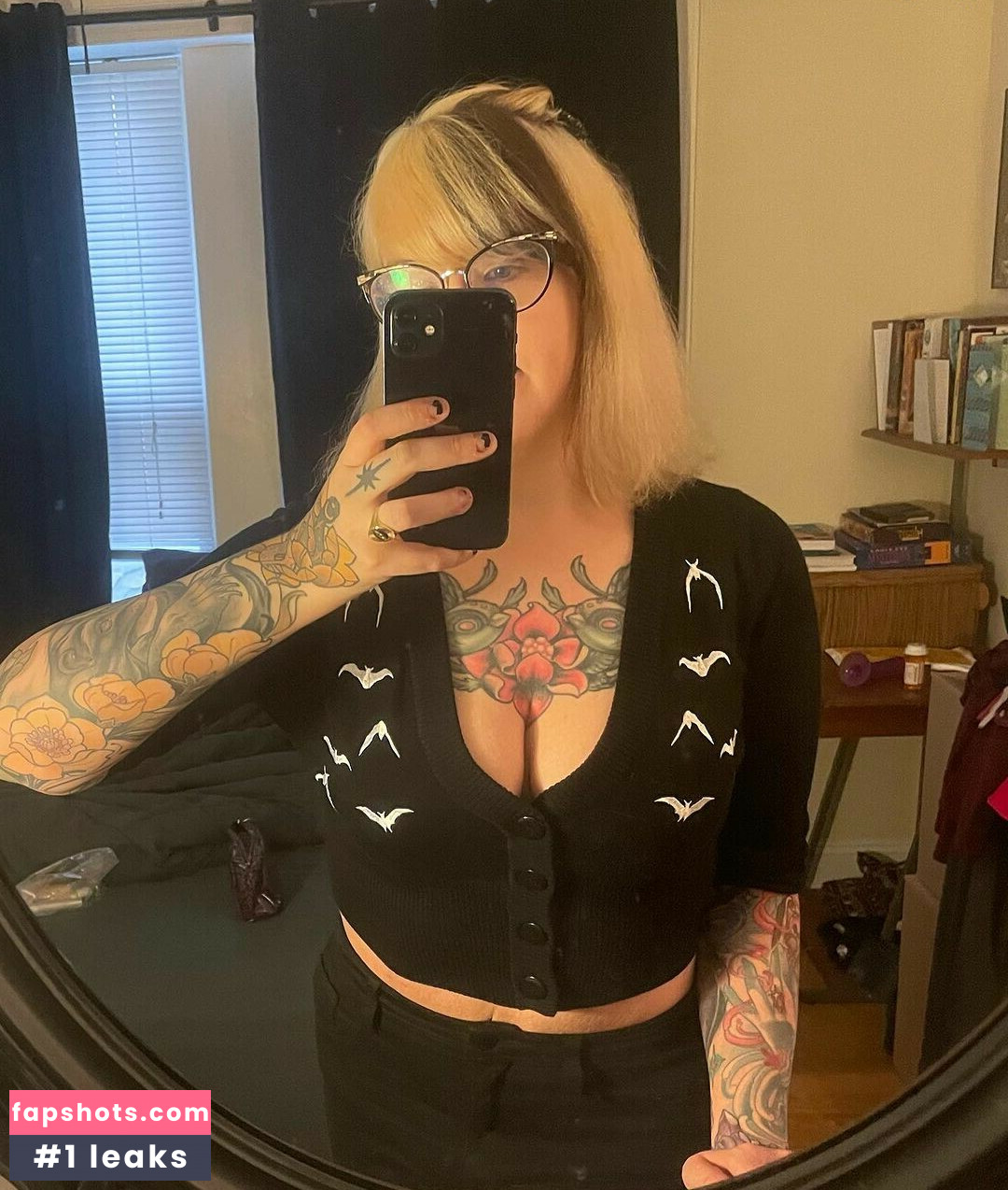 PushingUpRoses gallery photo #261