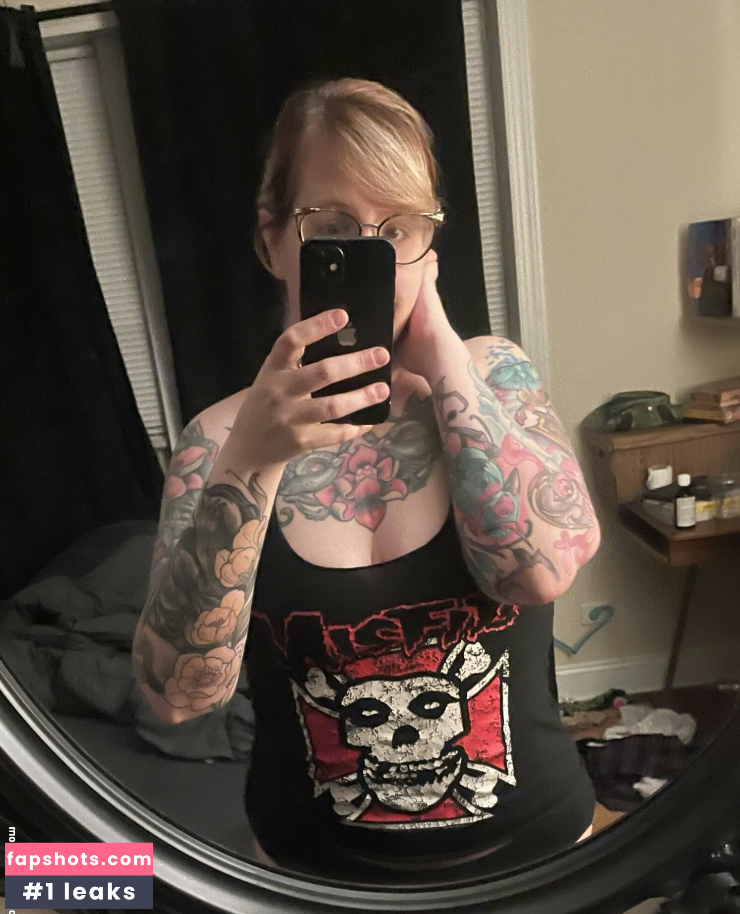 PushingUpRoses gallery photo #290