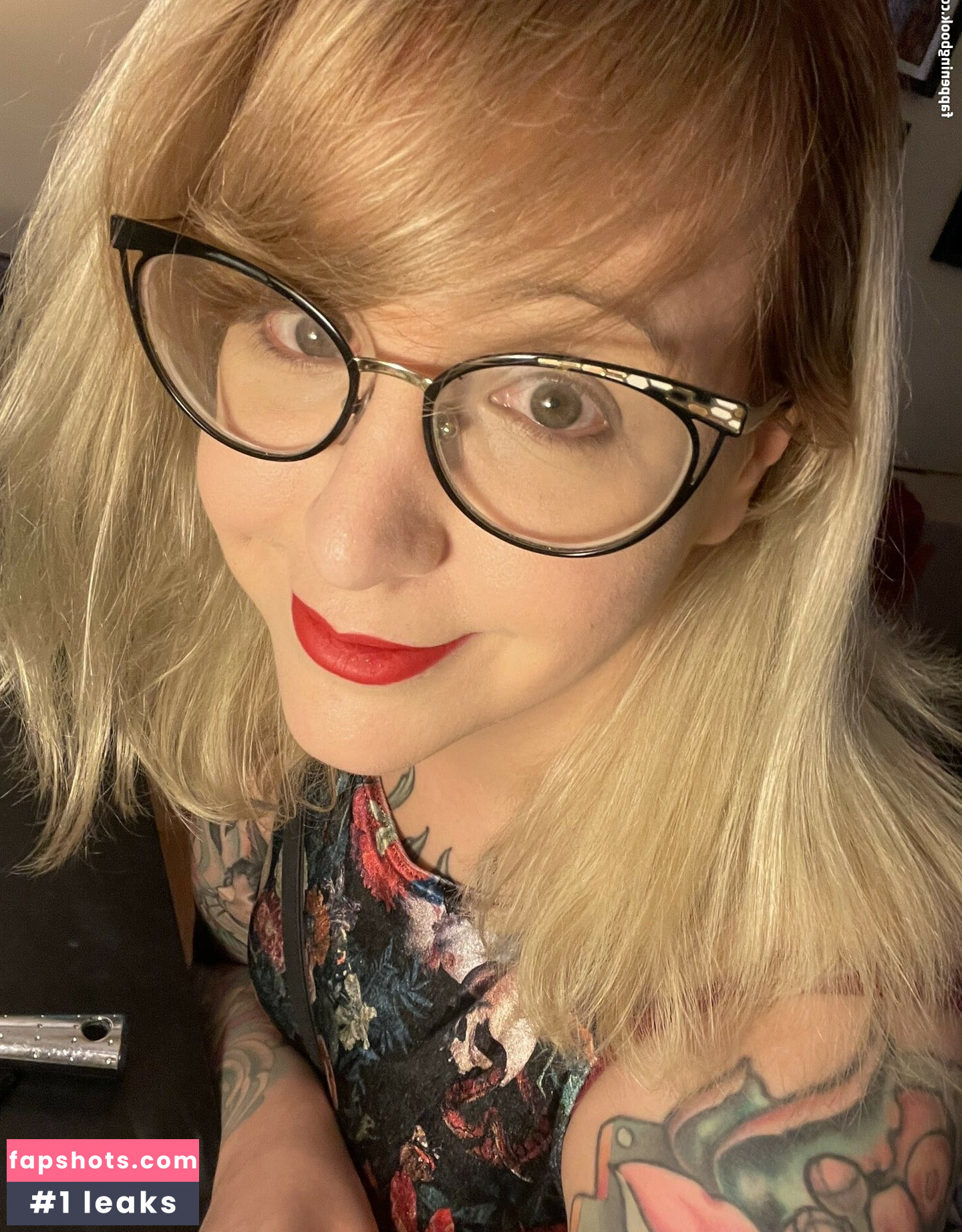 PushingUpRoses gallery photo #291