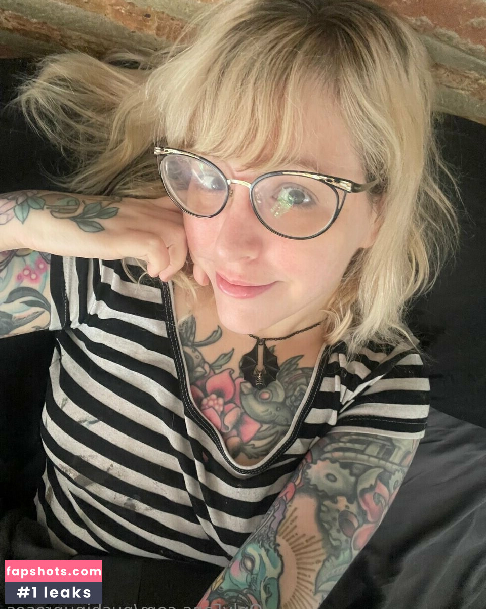 PushingUpRoses gallery photo #31