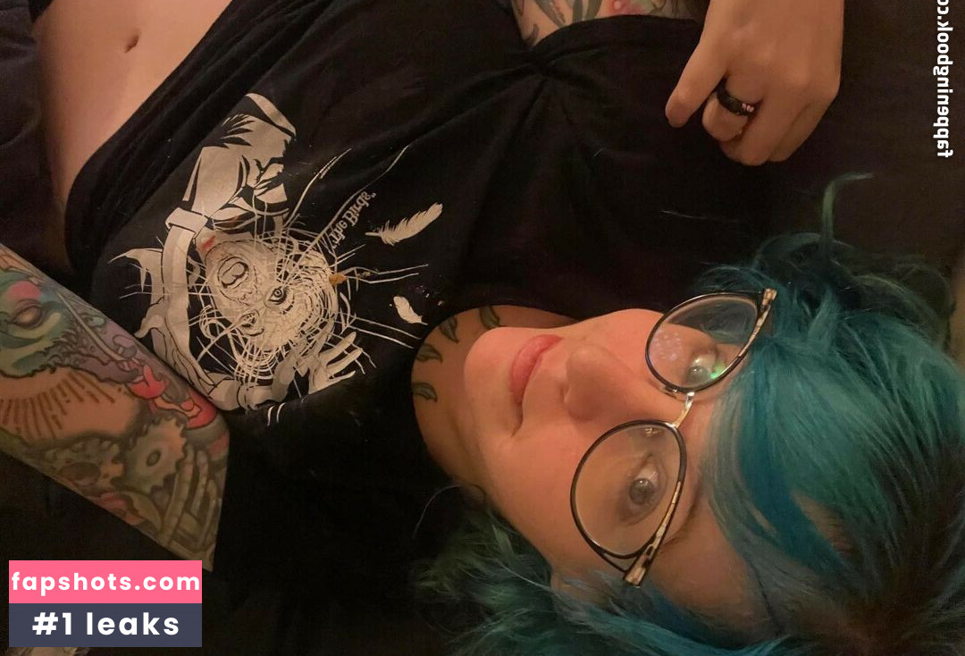 PushingUpRoses gallery photo #314