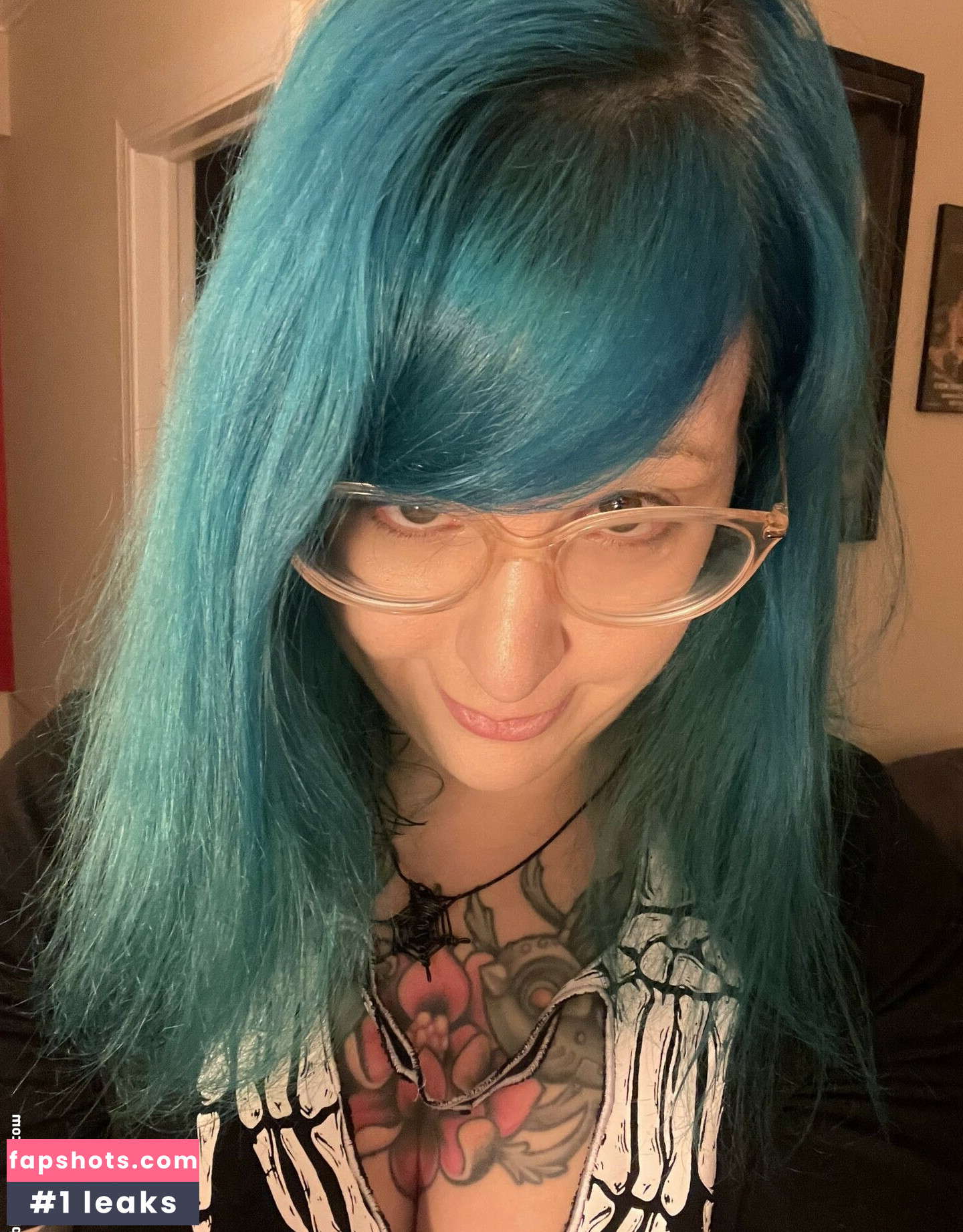 PushingUpRoses gallery photo #315