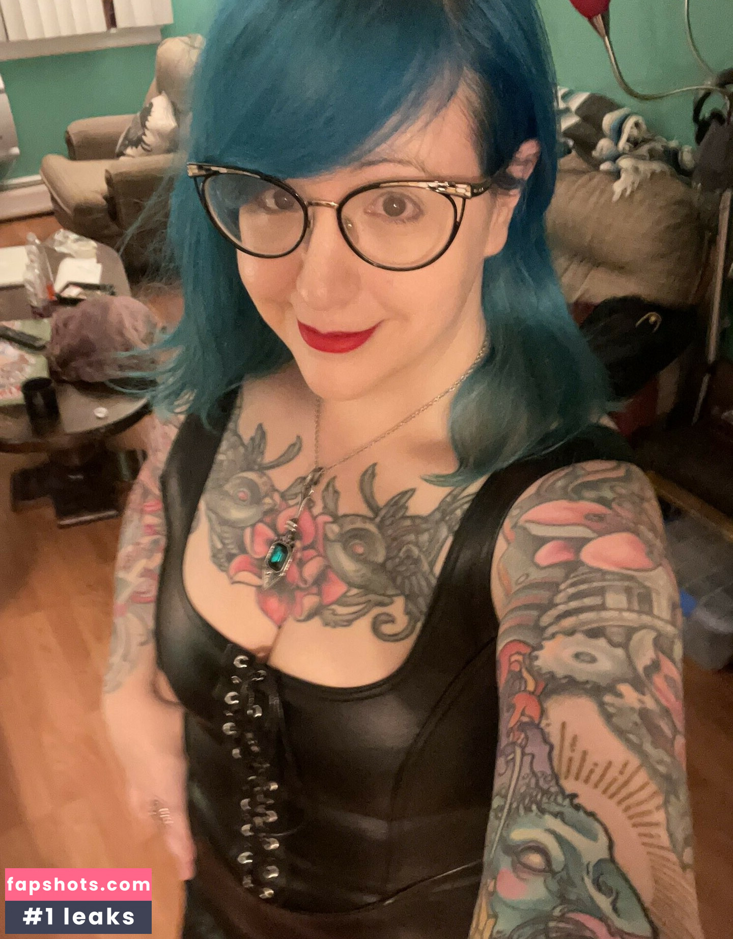 PushingUpRoses gallery photo #316