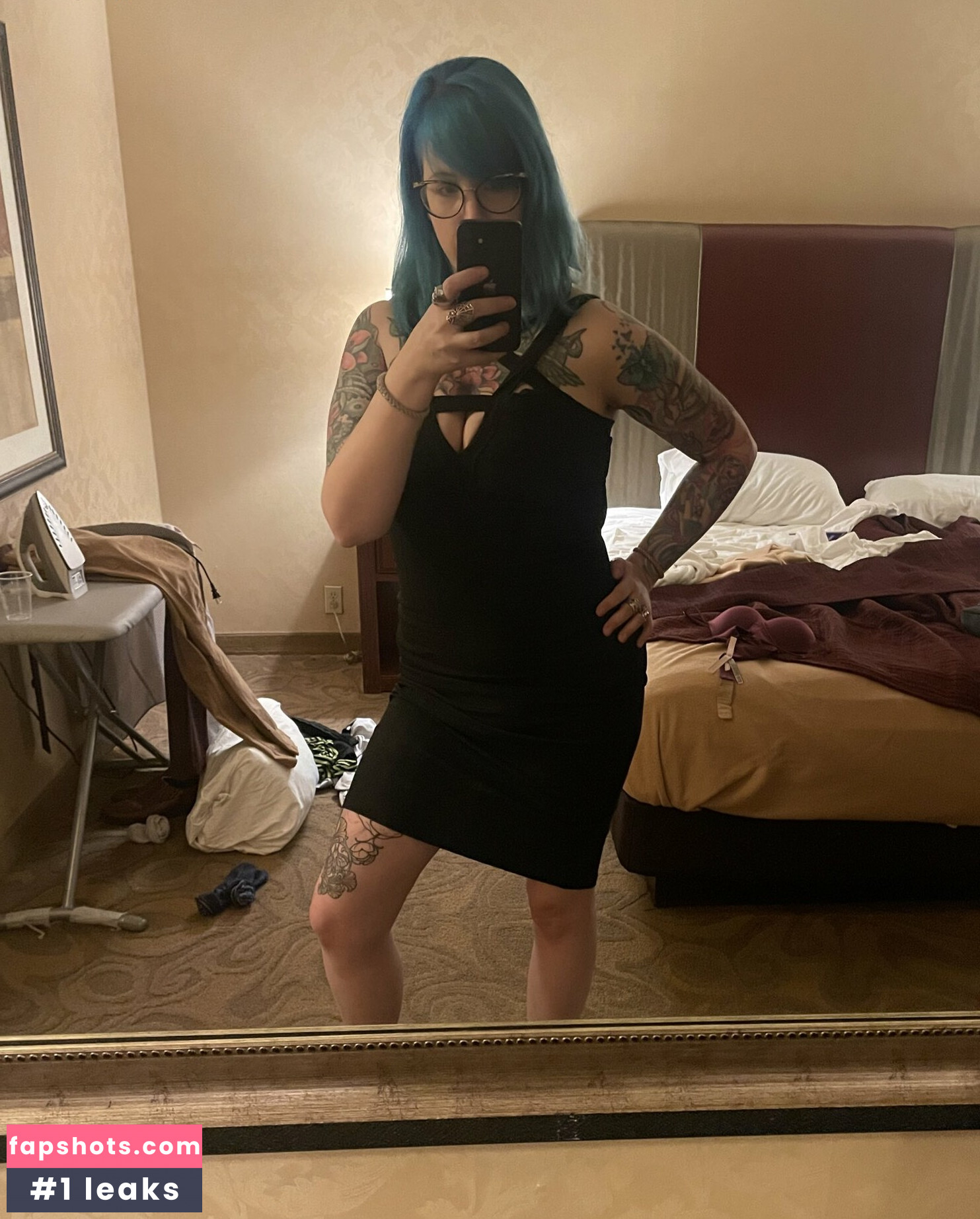 PushingUpRoses gallery photo #319