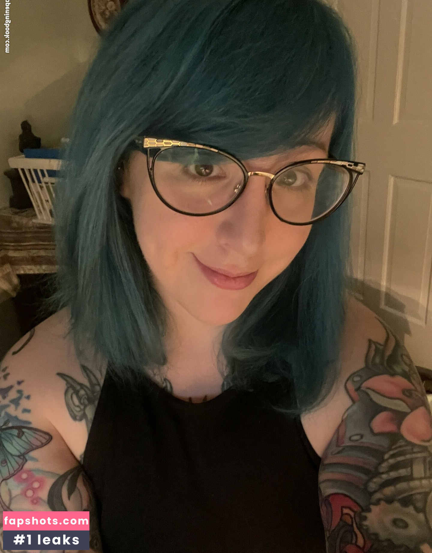 PushingUpRoses gallery photo #320