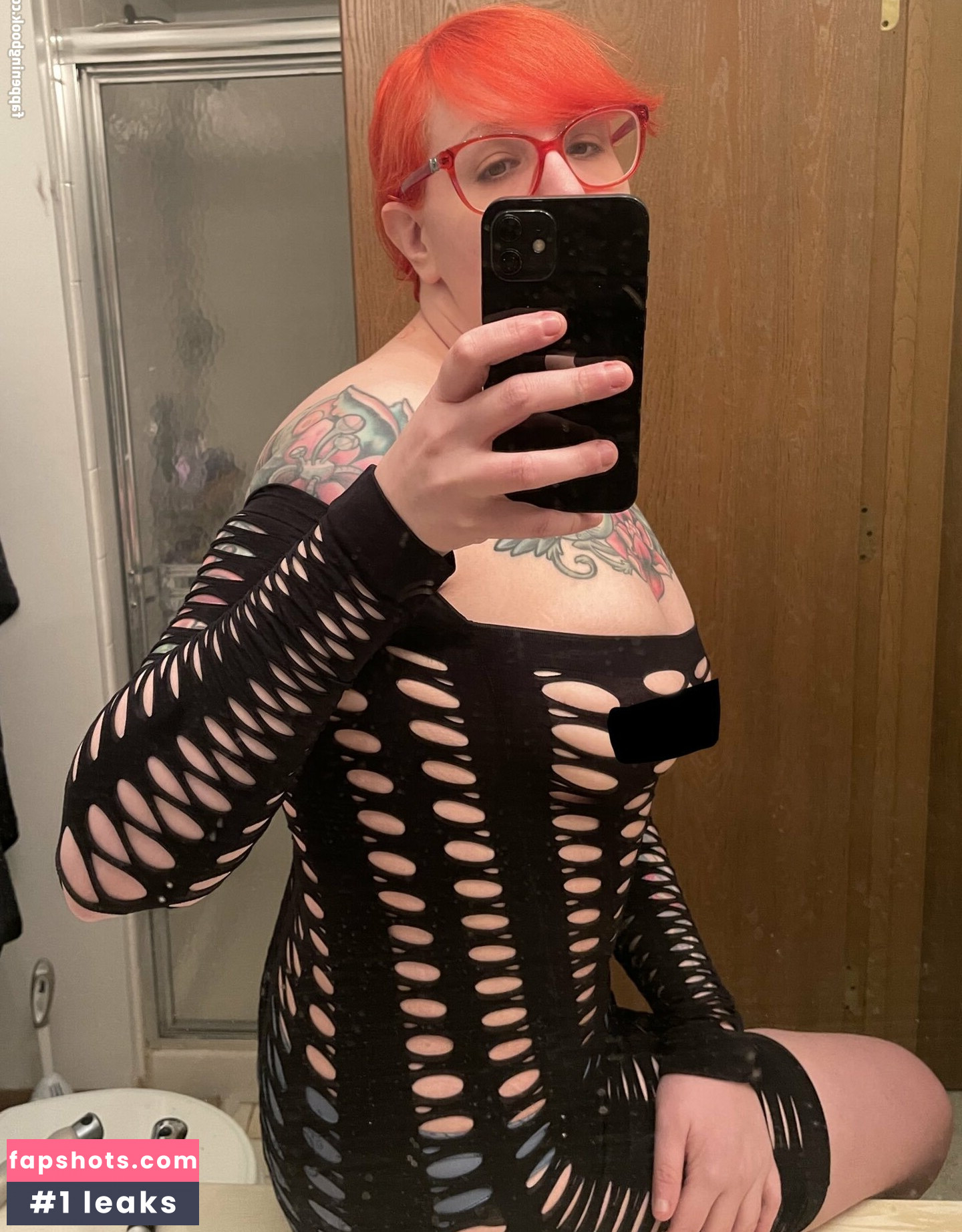 PushingUpRoses gallery photo #326