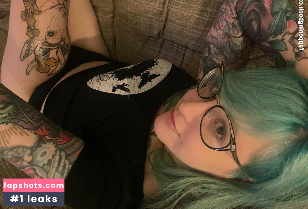 PushingUpRoses gallery photo #328