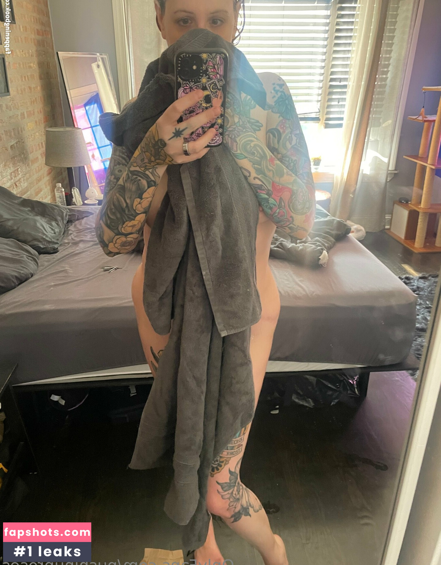 PushingUpRoses gallery photo #37