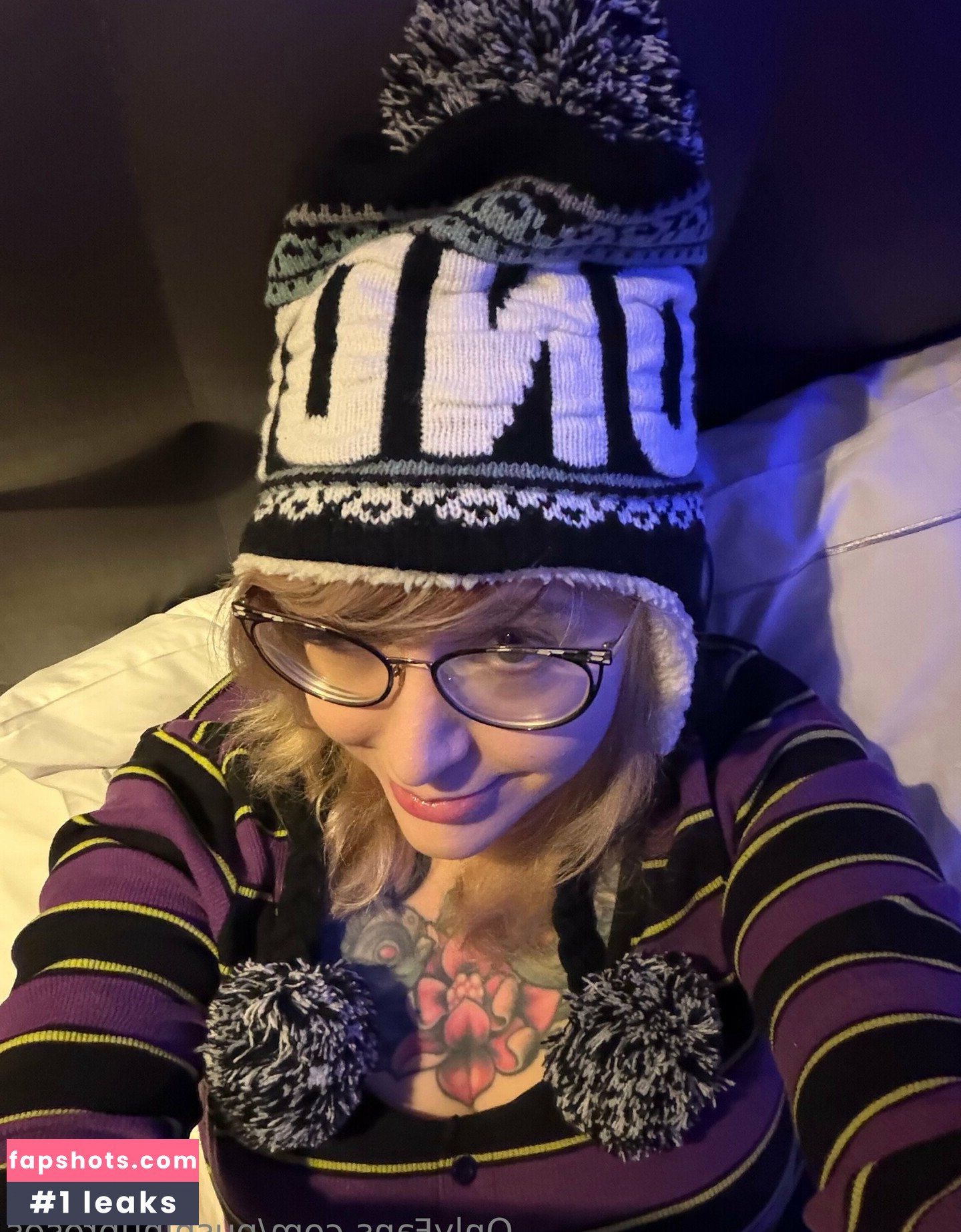 PushingUpRoses gallery photo #6