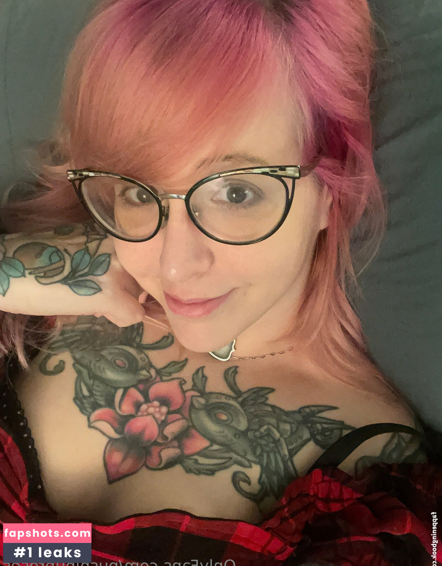 PushingUpRoses gallery photo #61