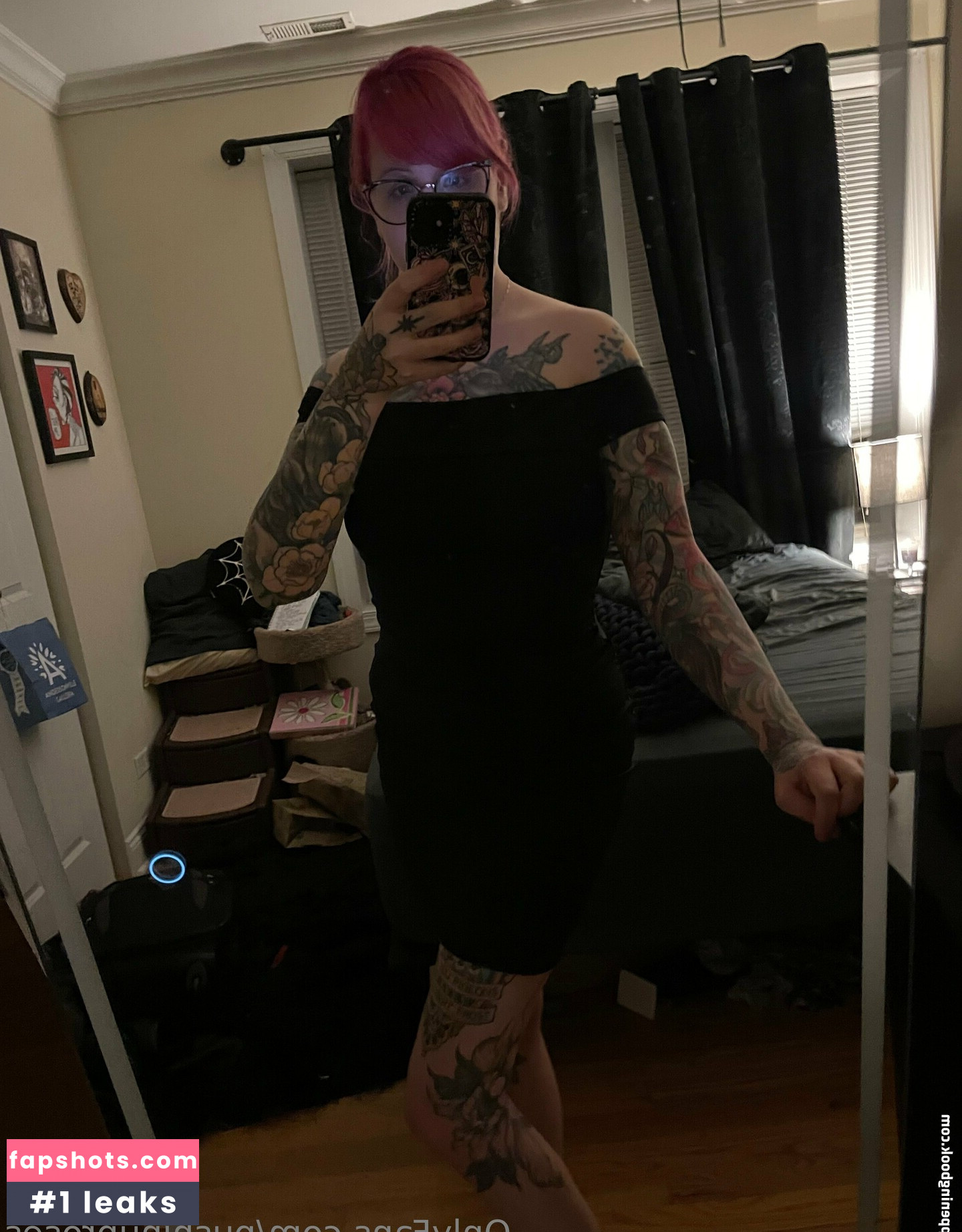 PushingUpRoses gallery photo #70