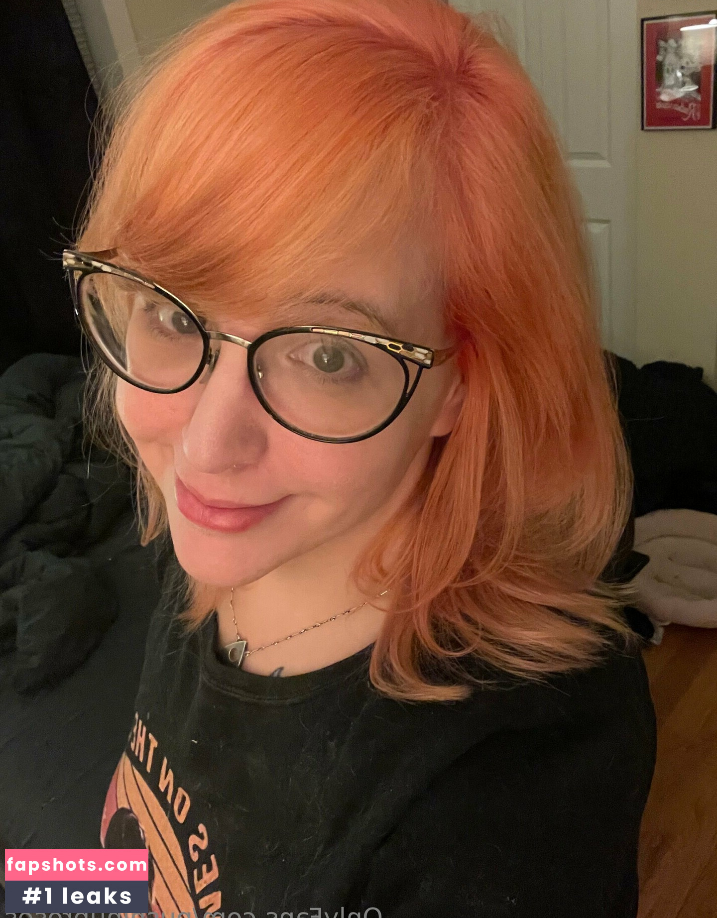 PushingUpRoses gallery photo #76