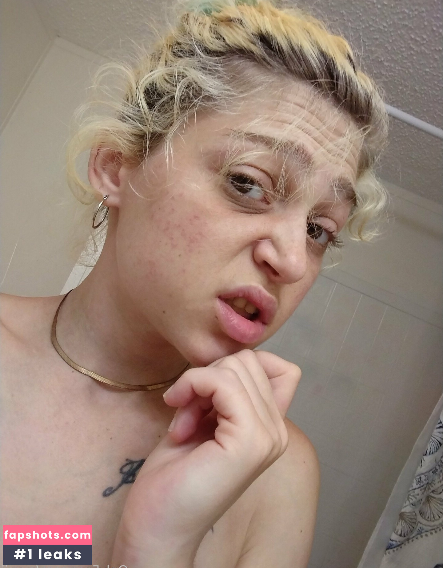 pyxxii gallery photo #26