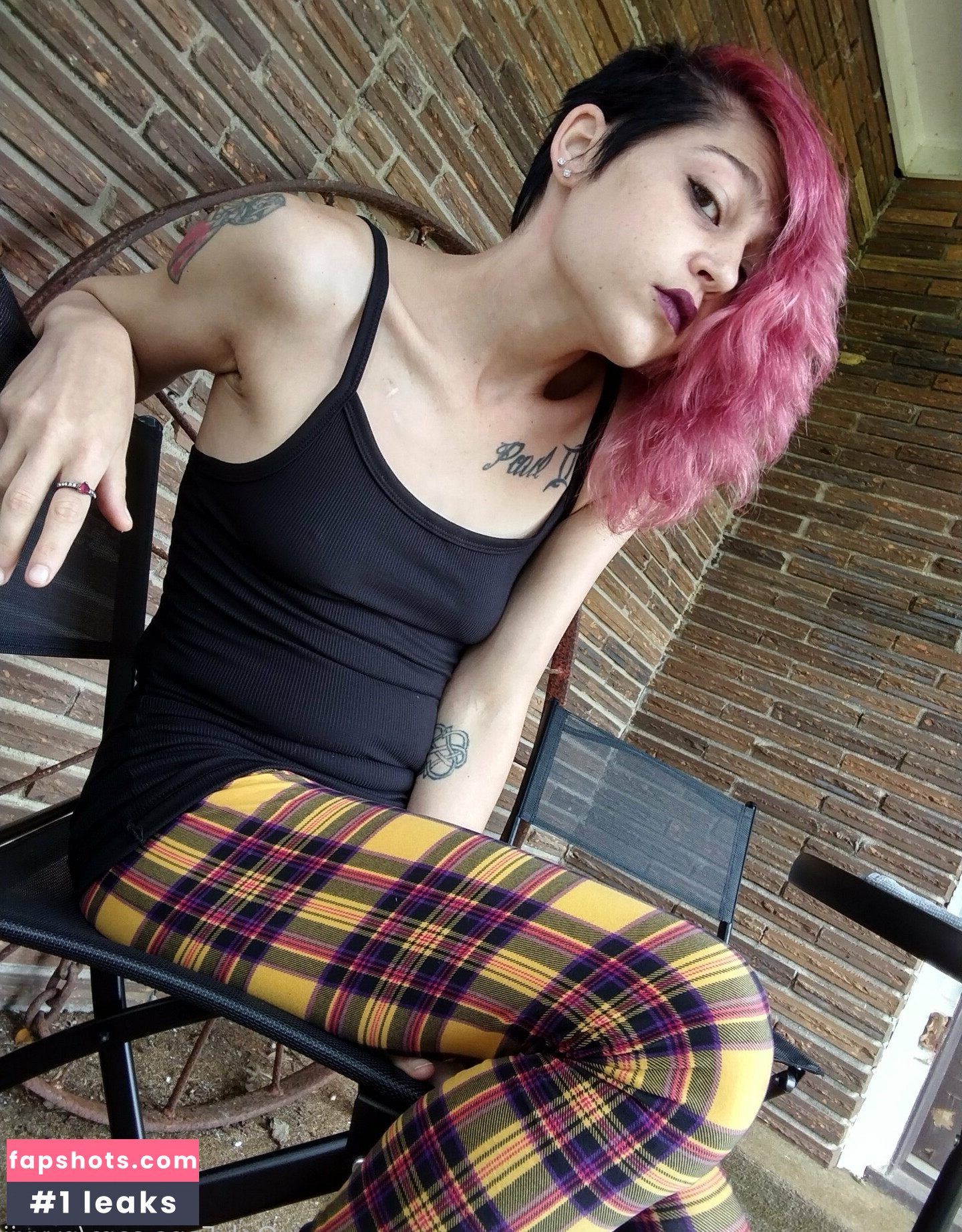 pyxxii gallery photo #4