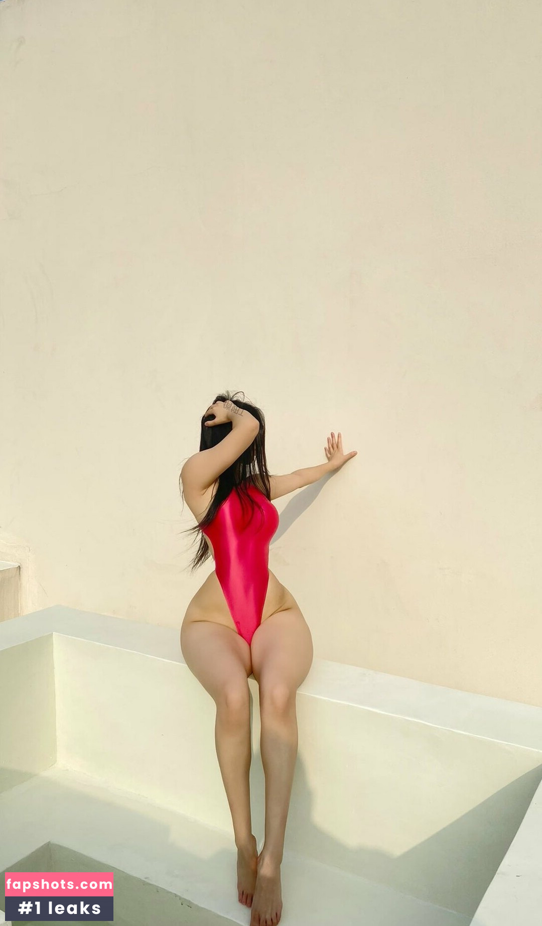 QiaoniuTT gallery photo #1079