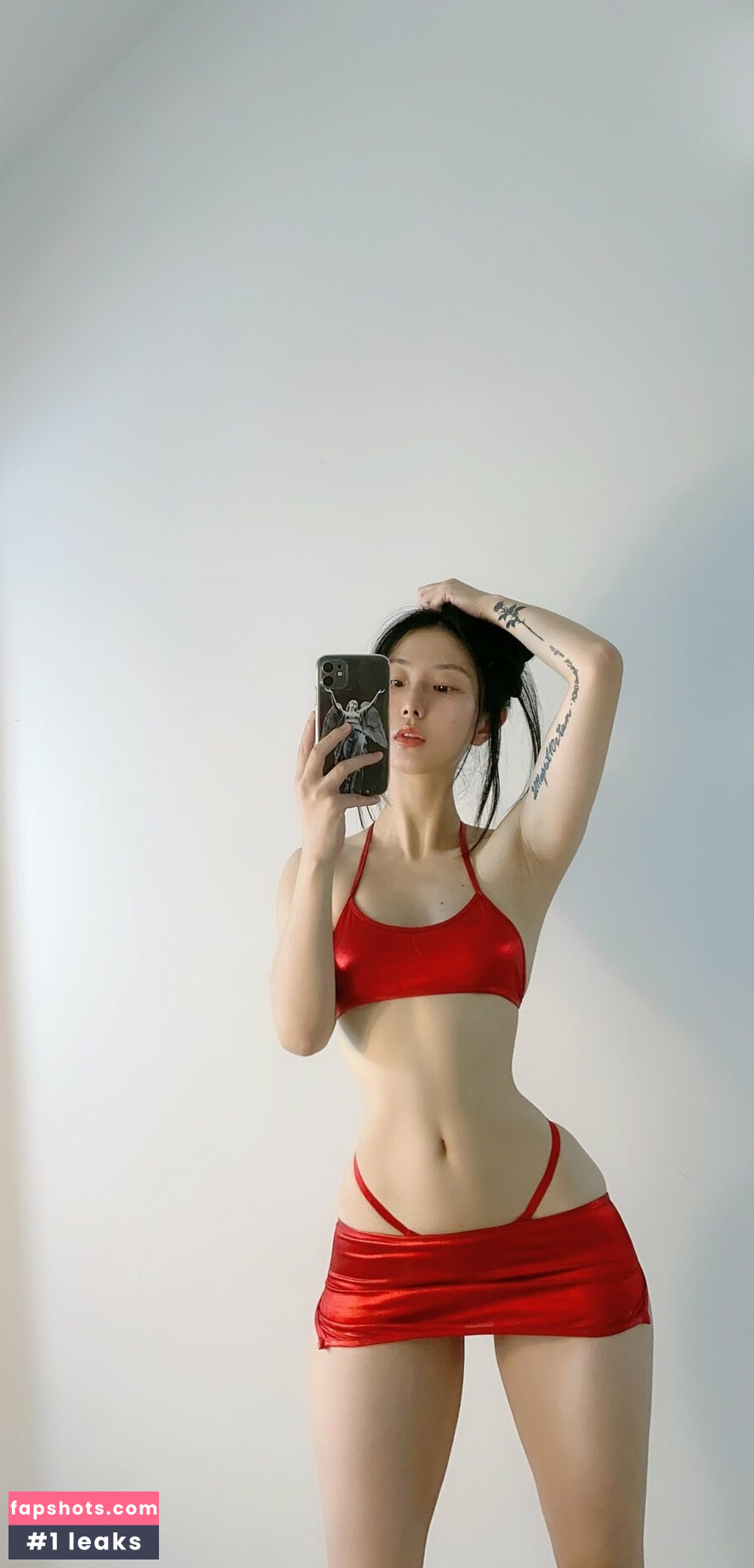 QiaoniuTT gallery photo #1093