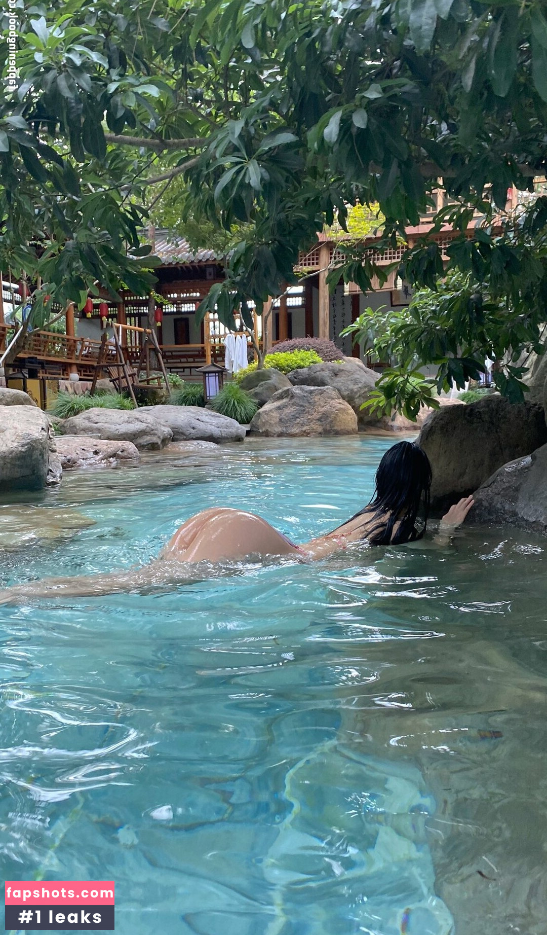 QiaoniuTT gallery photo #1107