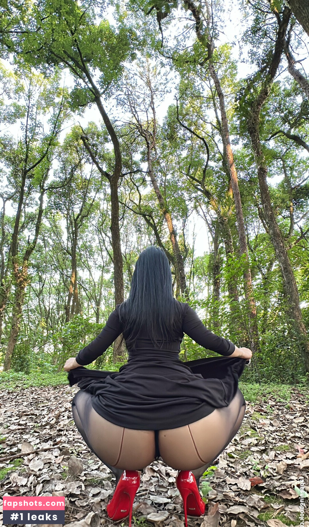 QiaoniuTT gallery photo #1145