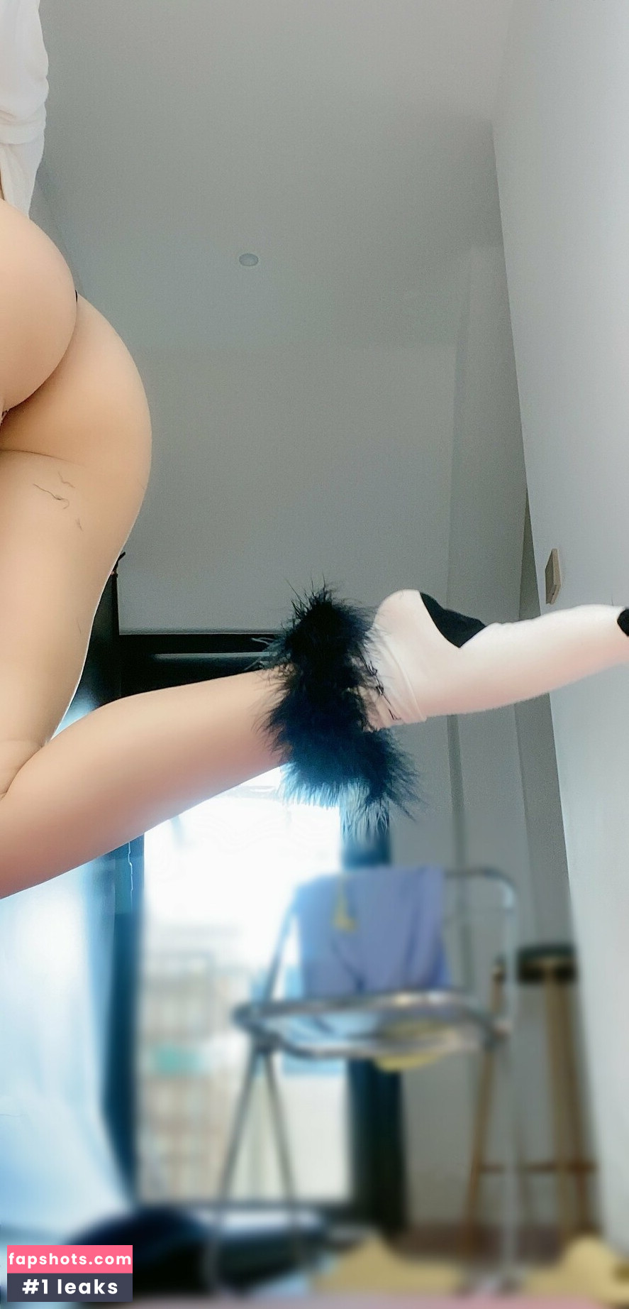 QiaoniuTT gallery photo #1168