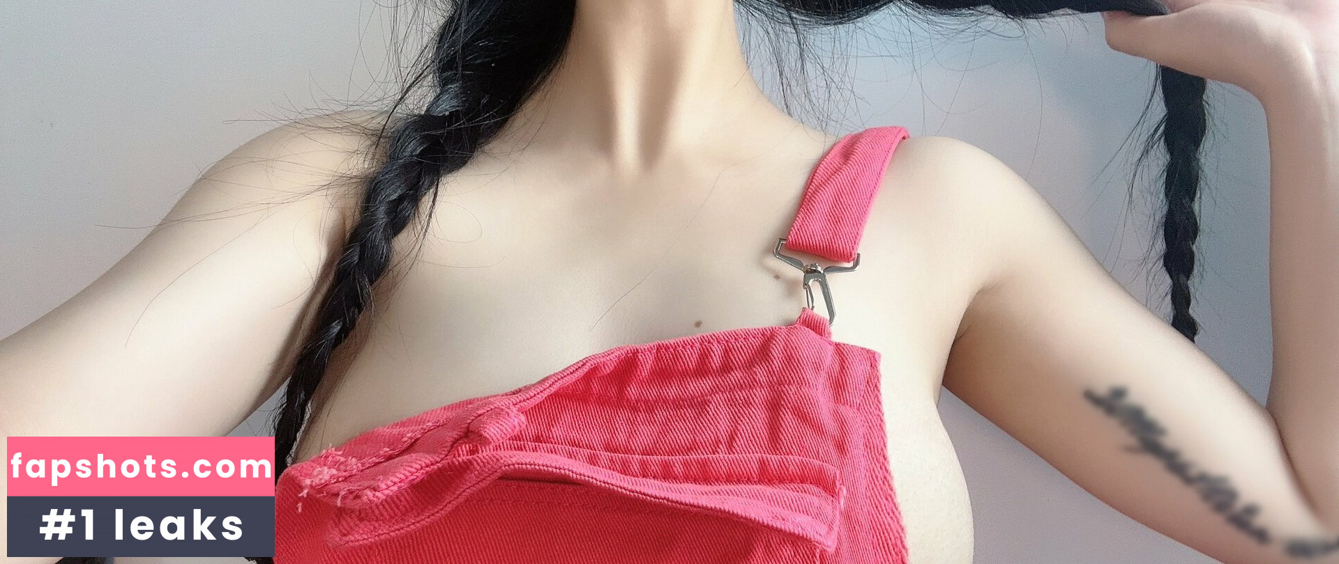 QiaoniuTT gallery photo #1170