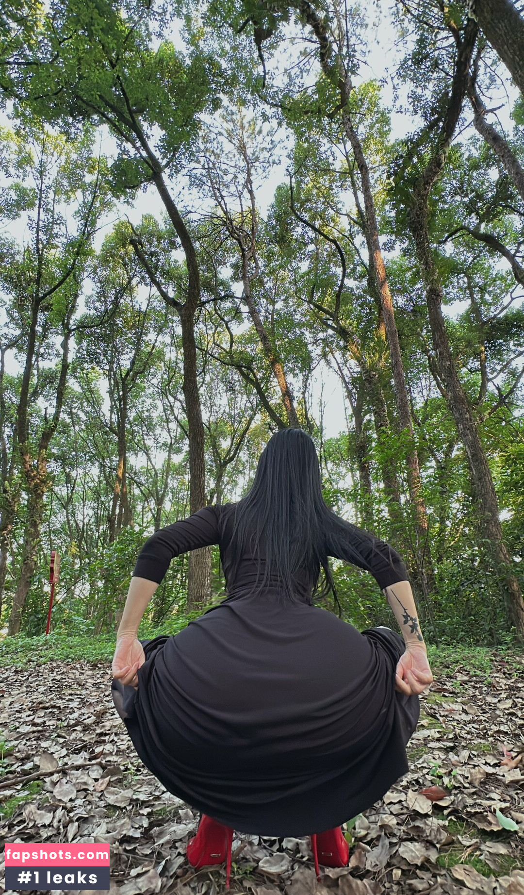 QiaoniuTT gallery photo #1258