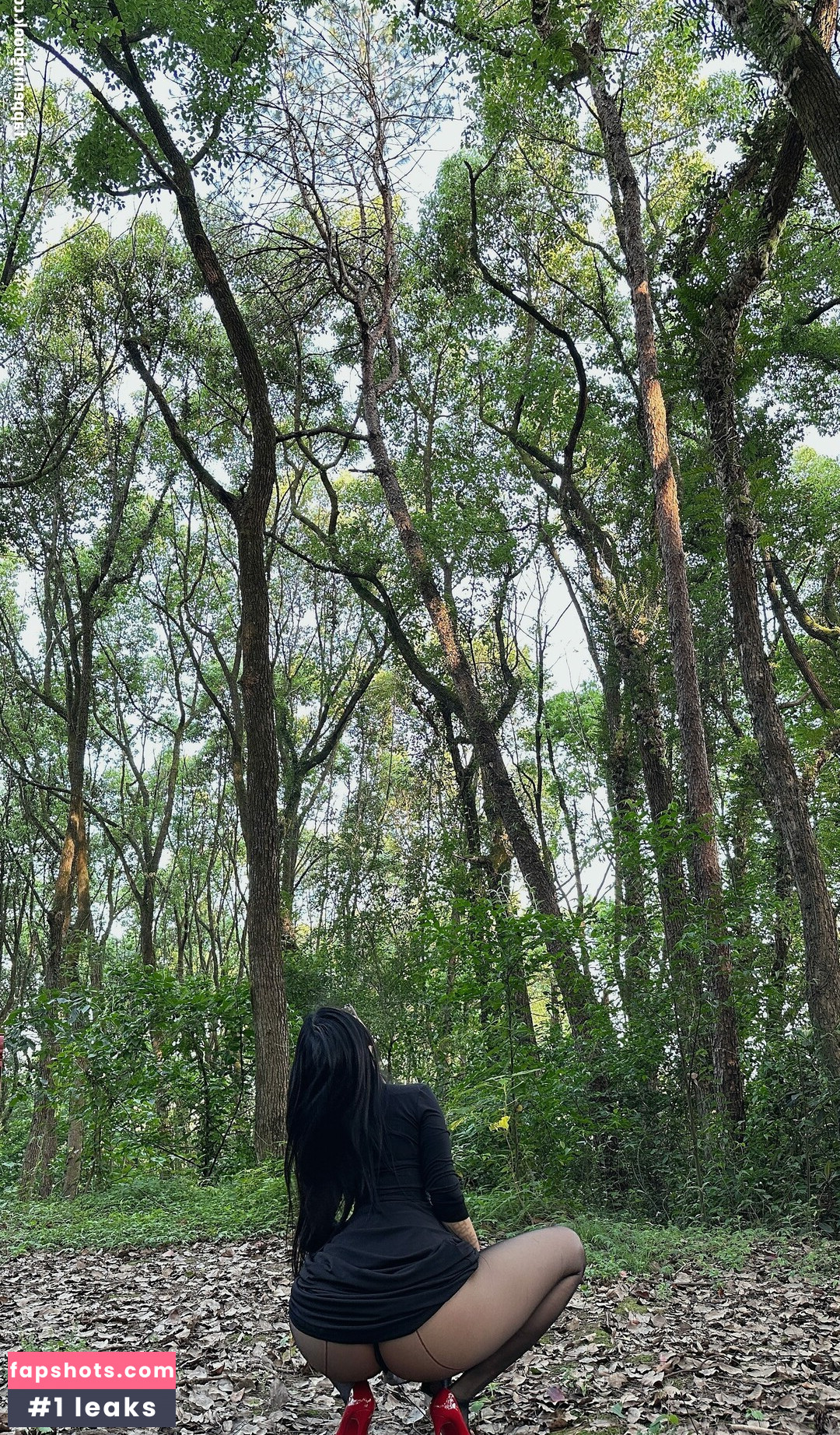 QiaoniuTT gallery photo #1259