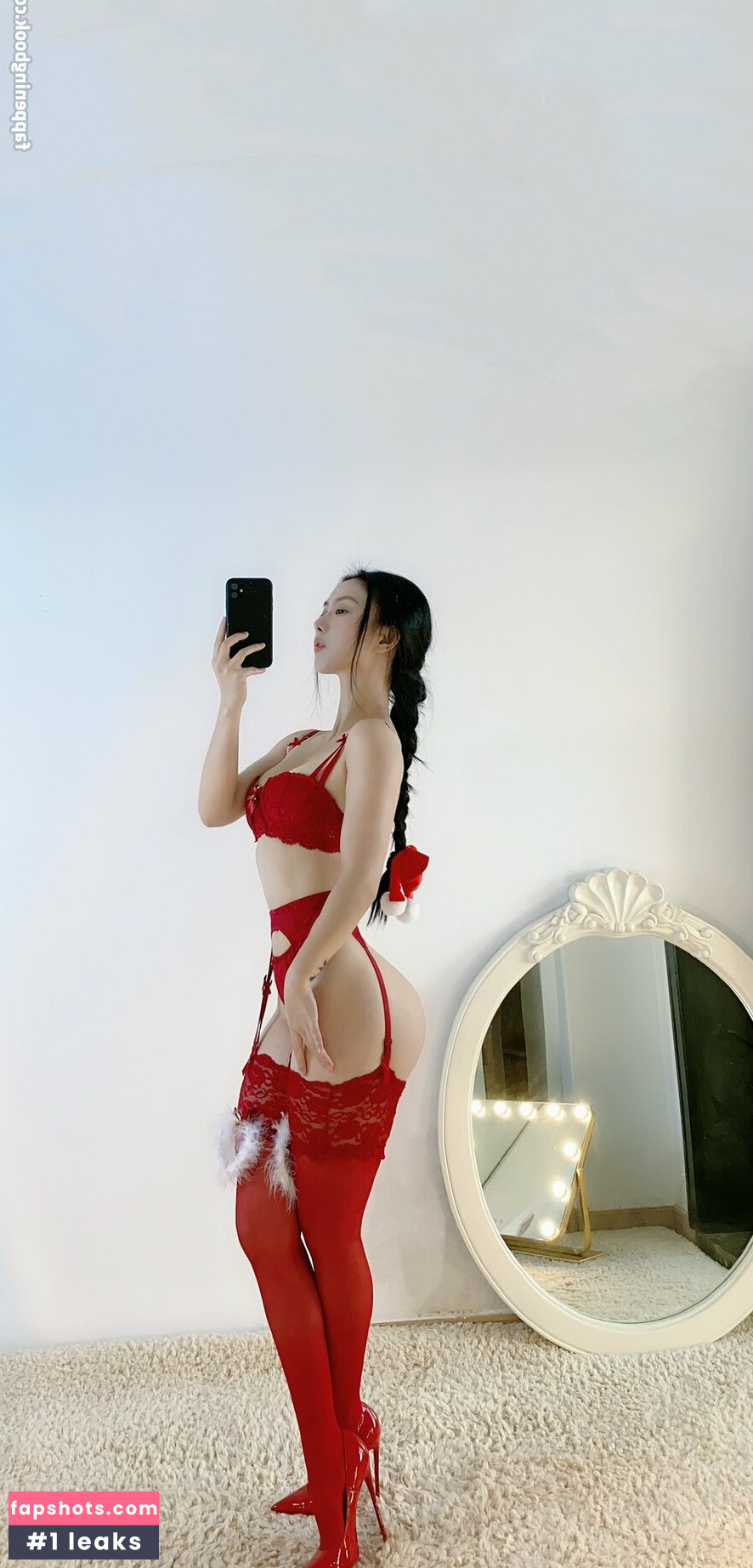 QiaoniuTT gallery photo #1301