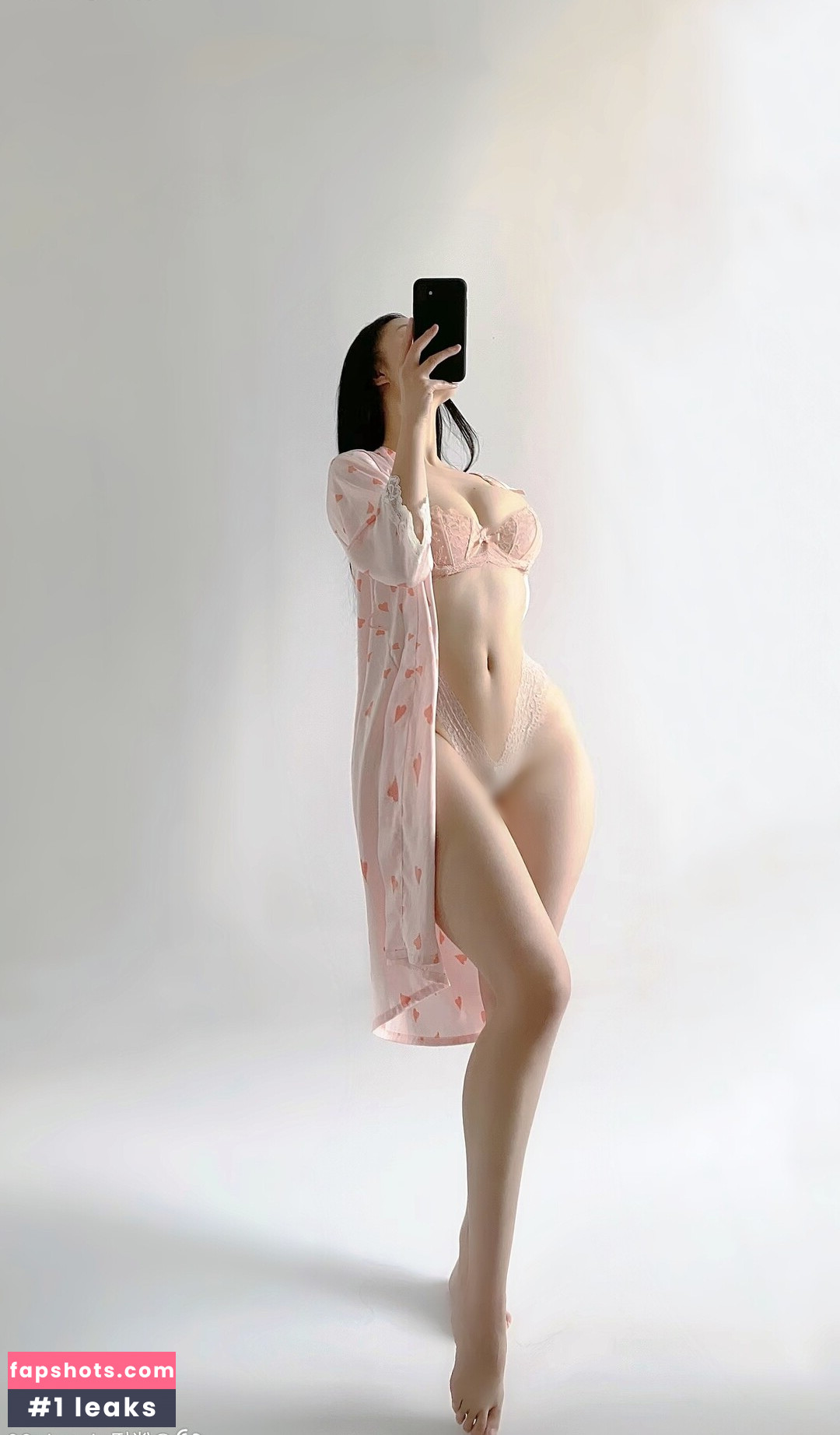 QiaoniuTT gallery photo #143