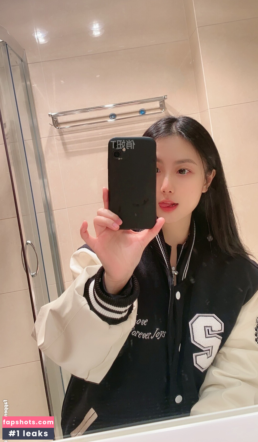 QiaoniuTT gallery photo #1471