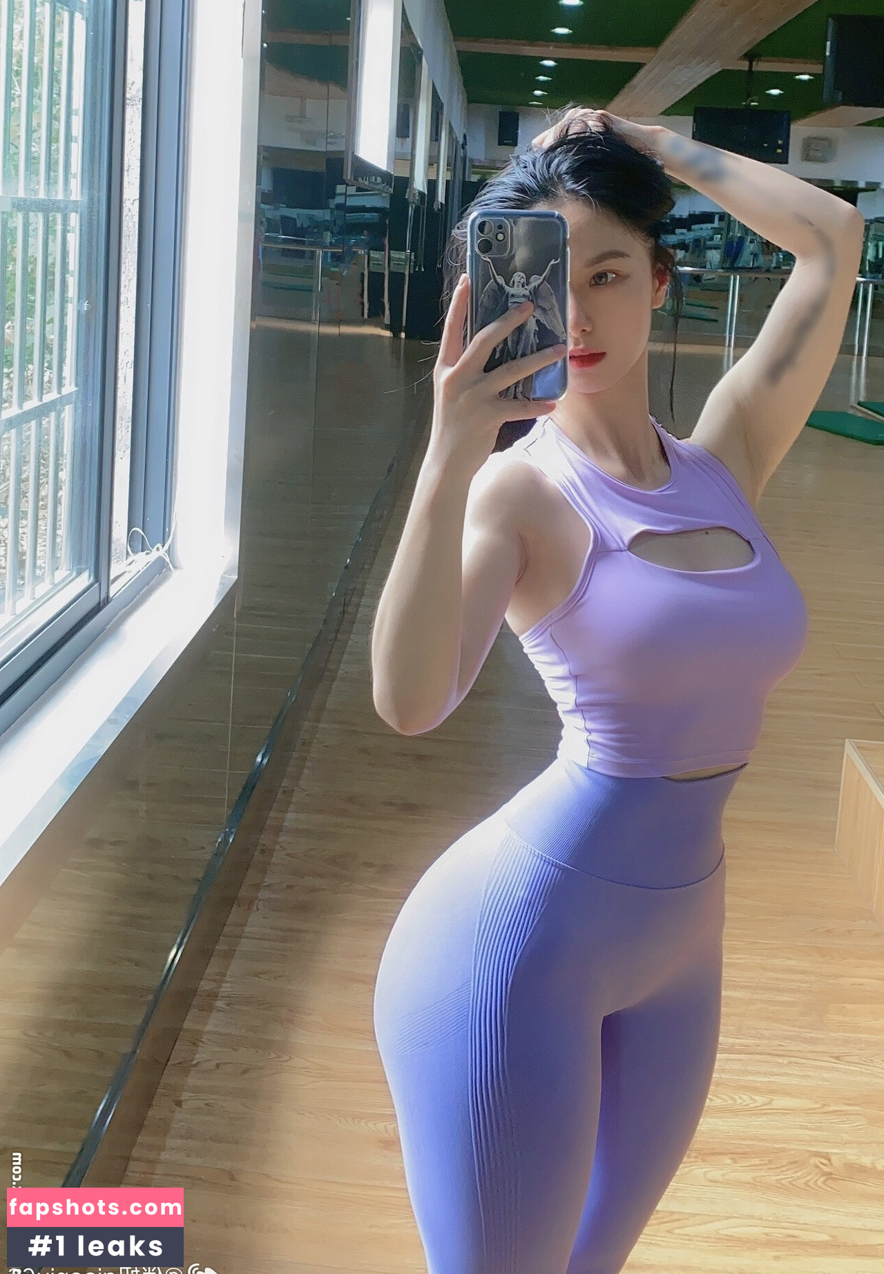 QiaoniuTT gallery photo #152