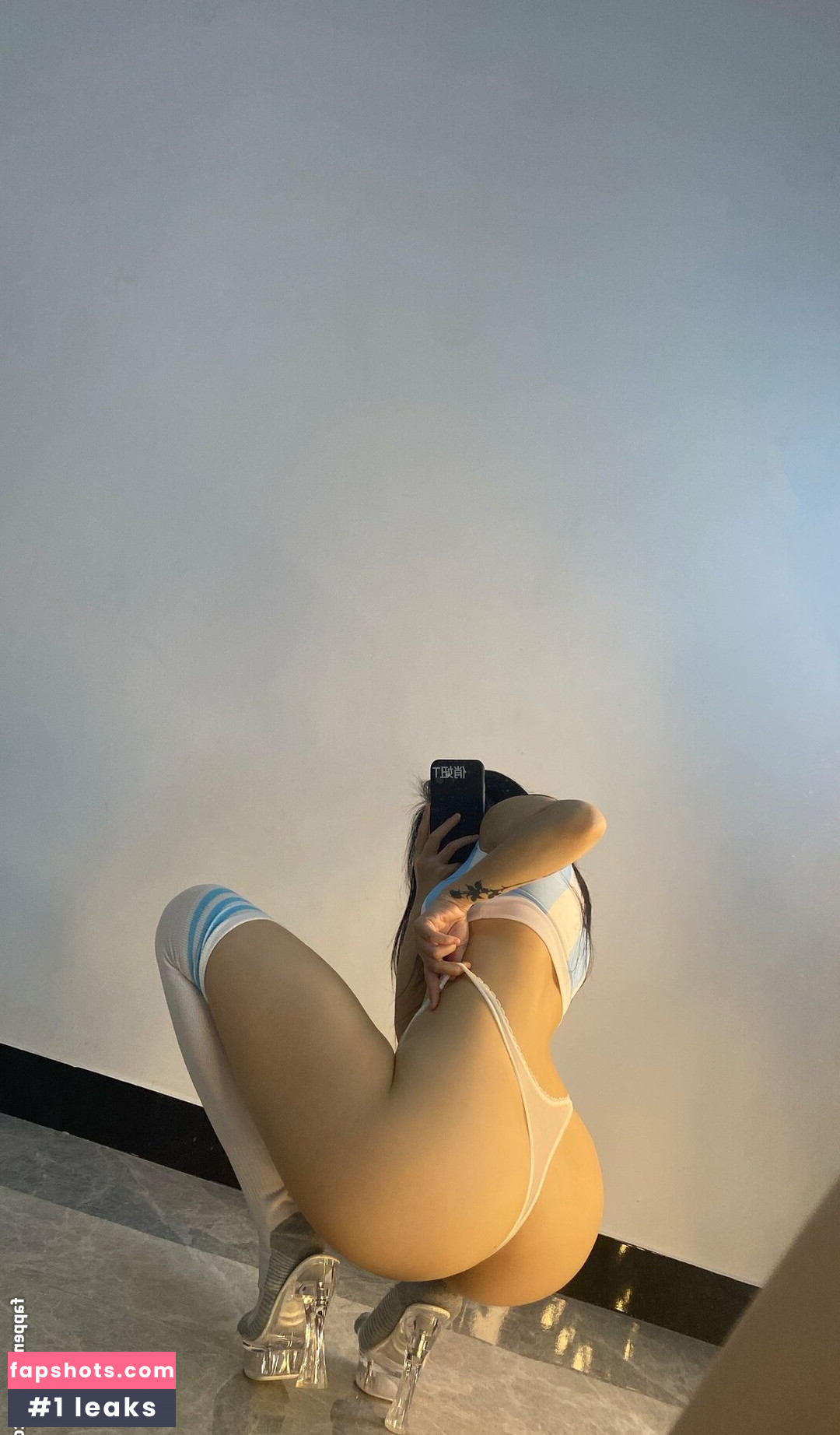 QiaoniuTT gallery photo #1559