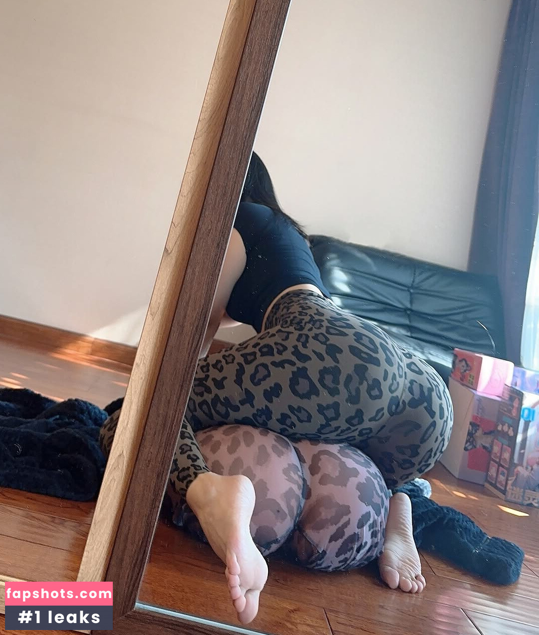 QiaoniuTT gallery photo #163