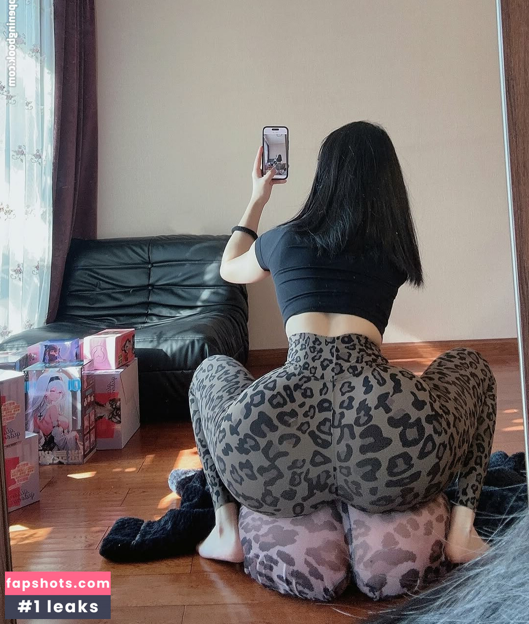 QiaoniuTT gallery photo #168