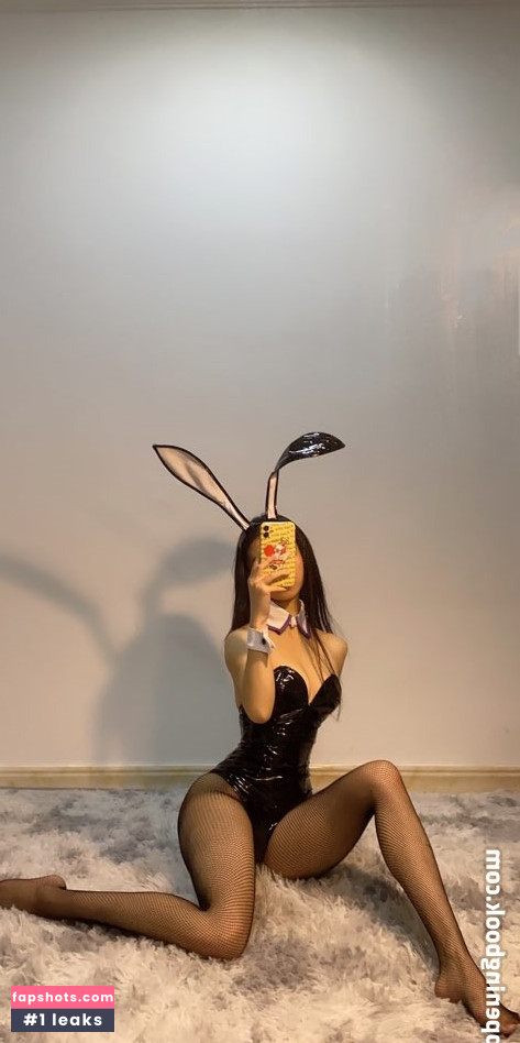 QiaoniuTT gallery photo #1673