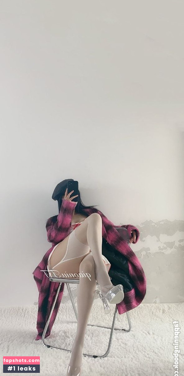 QiaoniuTT gallery photo #1691